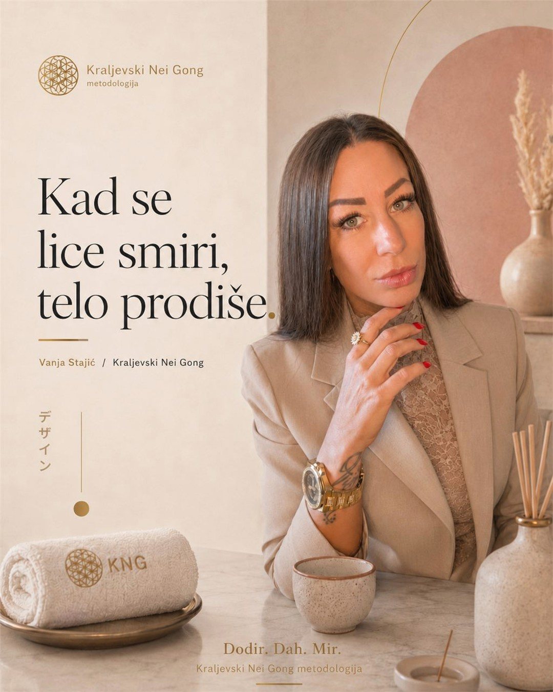Kraljevski Nei Gong carousel 1